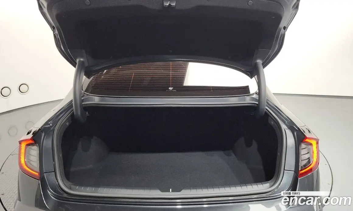 Hyundai Sonata 2020 2.0 автомат (гидро), фото 24