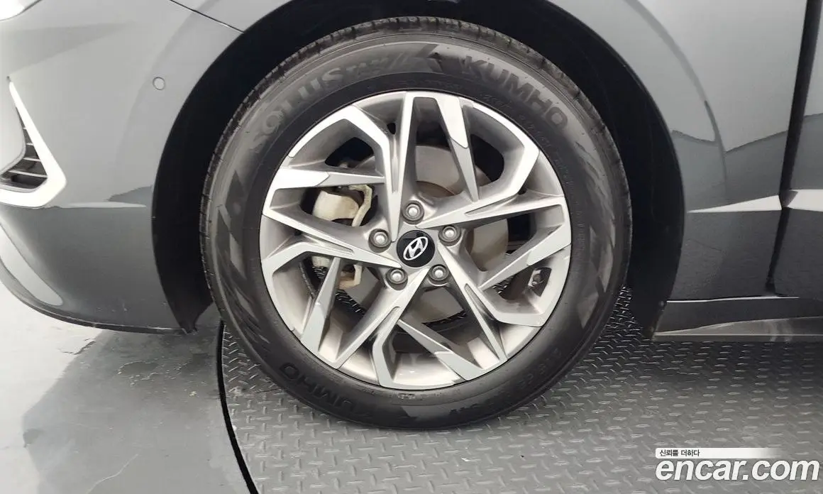 Hyundai Sonata 2020 2.0 автомат (гидро), фото 5