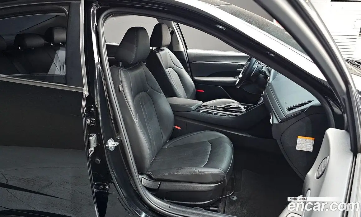 Hyundai Sonata 2021 2.0 автомат (гидро), фото 18 Hyundai Sonata 2021 2.0 автомат (гидро), фото 18
