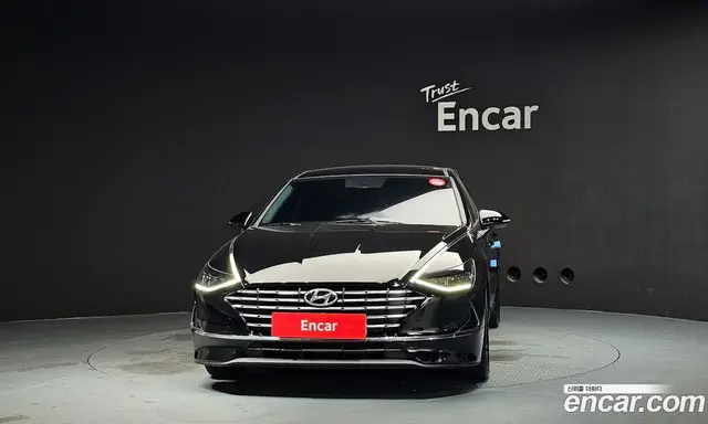 Hyundai Sonata 2021 2.0 автомат (гидро), миниатюра 3 Hyundai Sonata 2021 2.0 автомат (гидро), миниатюра 3