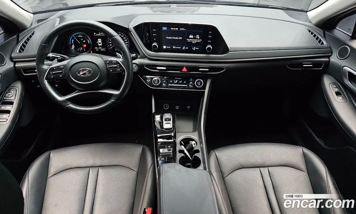 Hyundai Sonata 2021 2.0 автомат (гидро), фото 10 Hyundai Sonata 2021 2.0 автомат (гидро), фото 10