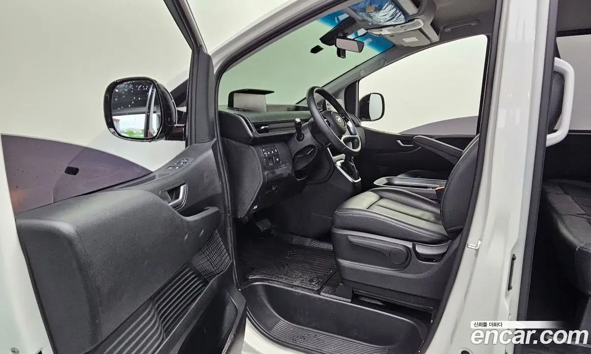 Hyundai Staria 2022 2.2 автомат (гидро), фото 13 Hyundai Staria 2022 2.2 автомат (гидро), фото 13