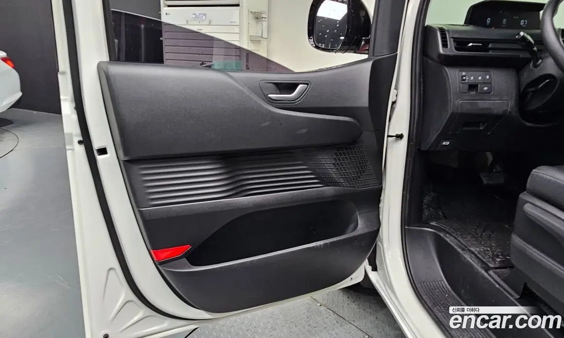 Hyundai Staria 2022 2.2 автомат (гидро), фото 14 Hyundai Staria 2022 2.2 автомат (гидро), фото 14