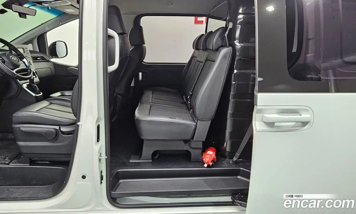 Hyundai Staria 2022 2.2 автомат (гидро), фото 16 Hyundai Staria 2022 2.2 автомат (гидро), фото 16