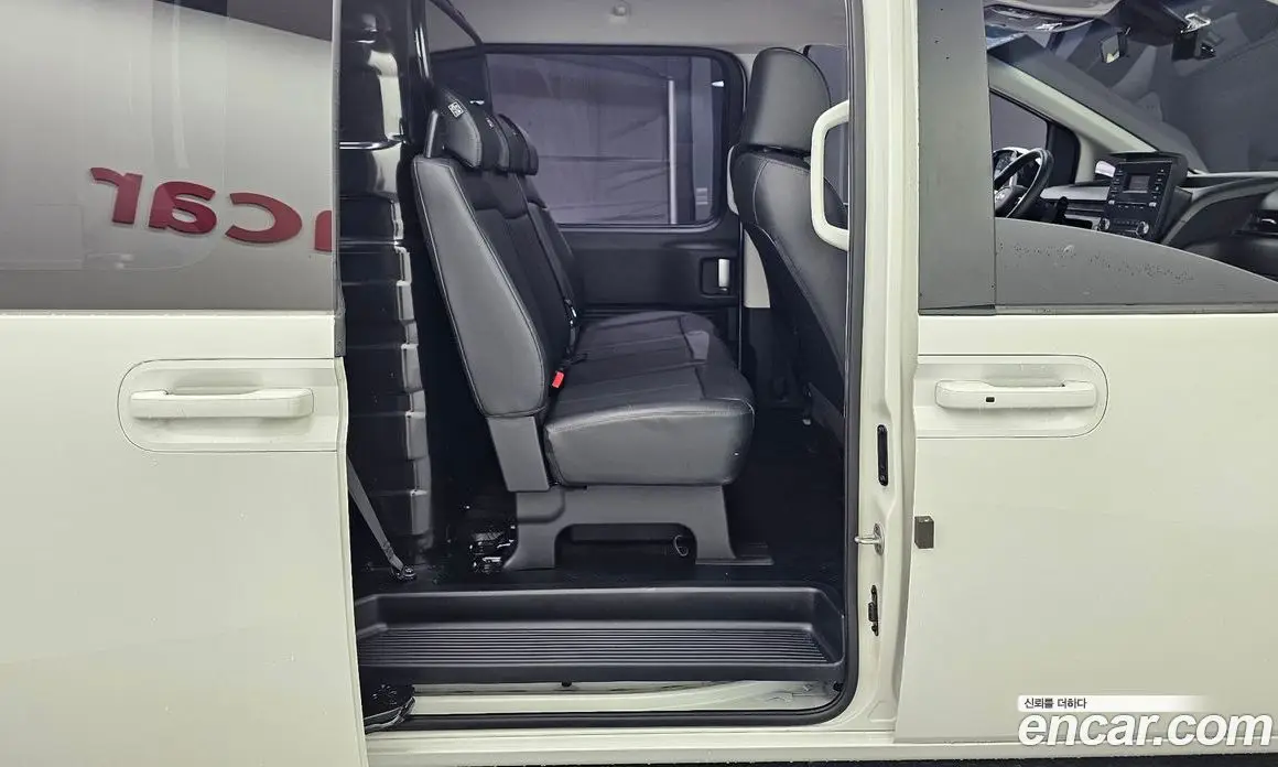 Hyundai Staria 2022 2.2 автомат (гидро), фото 18 Hyundai Staria 2022 2.2 автомат (гидро), фото 18