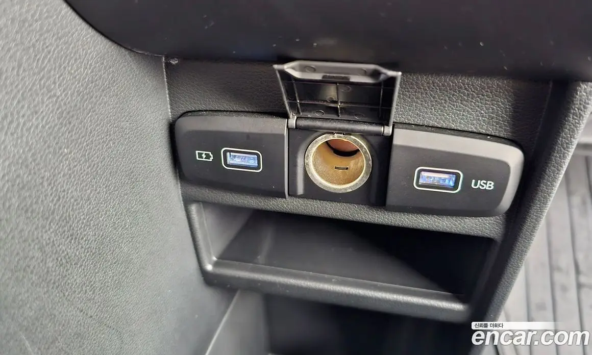 Hyundai Staria 2022 2.2 автомат (гидро), фото 25 Hyundai Staria 2022 2.2 автомат (гидро), фото 25