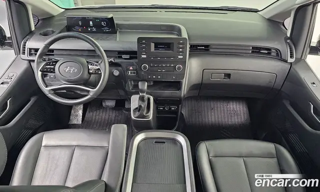 Hyundai Staria 2022 2.2 автомат (гидро), миниатюра 10 Hyundai Staria 2022 2.2 автомат (гидро), миниатюра 10