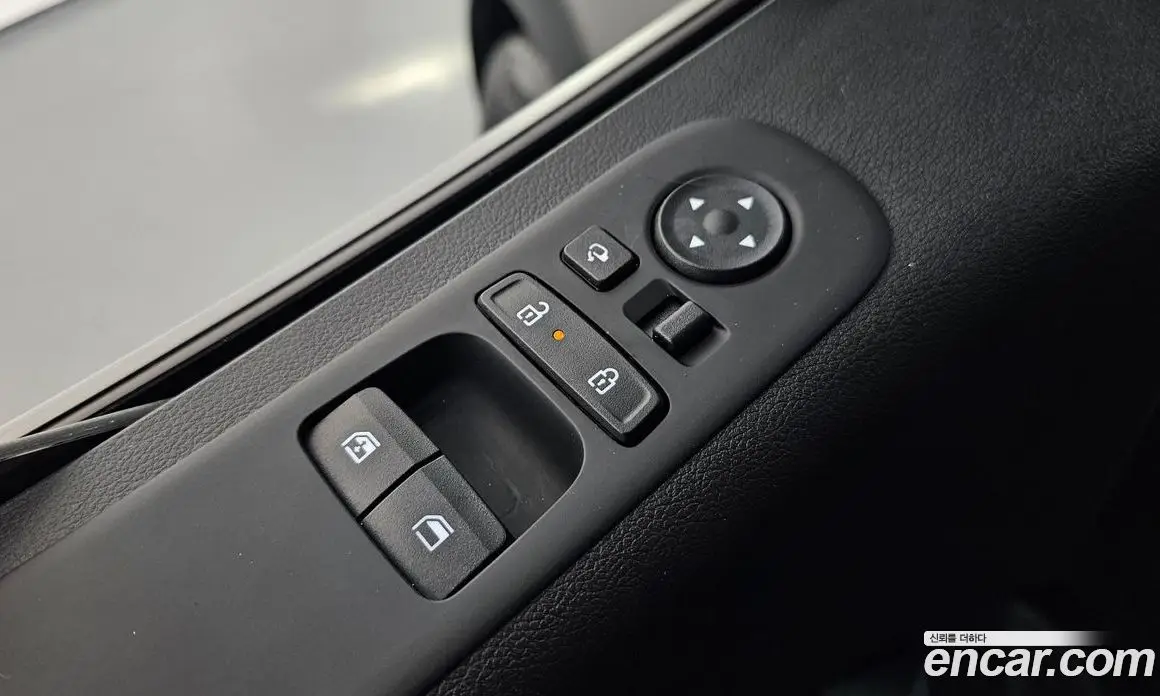 Hyundai Staria 2024 3.5 автомат (гидро), фото 24 Hyundai Staria 2024 3.5 автомат (гидро), фото 24