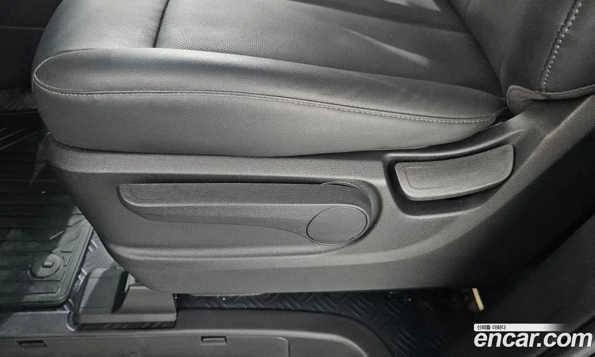 Hyundai Staria 2024 3.5 автомат (гидро), фото 29 Hyundai Staria 2024 3.5 автомат (гидро), фото 29