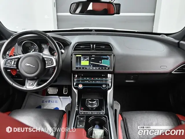 Jaguar XE 2017 3.0 автомат (гидро), миниатюра 7 Jaguar XE 2017 3.0 автомат (гидро), миниатюра 7