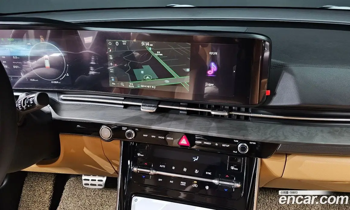 Kia Carnival 2020 3.5 автомат (гидро), фото 24 Kia Carnival 2020 3.5 автомат (гидро), фото 24