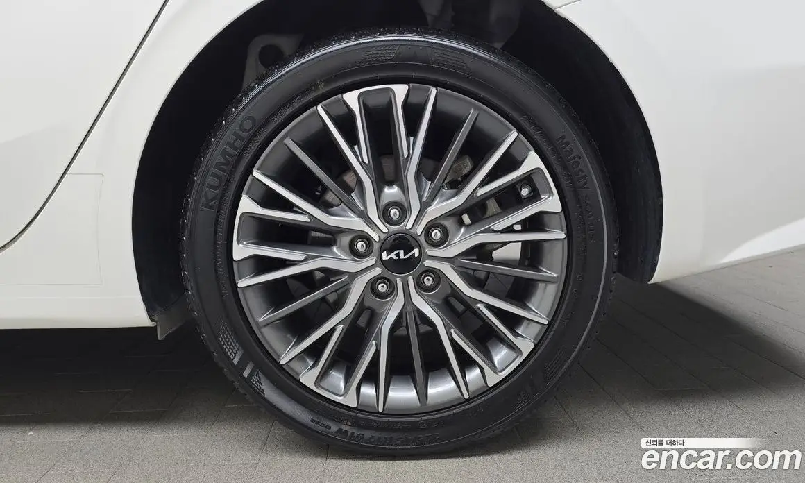 Kia K3 2022 1.6 автомат (гидро), фото 7 Kia K3 2022 1.6 автомат (гидро), фото 7