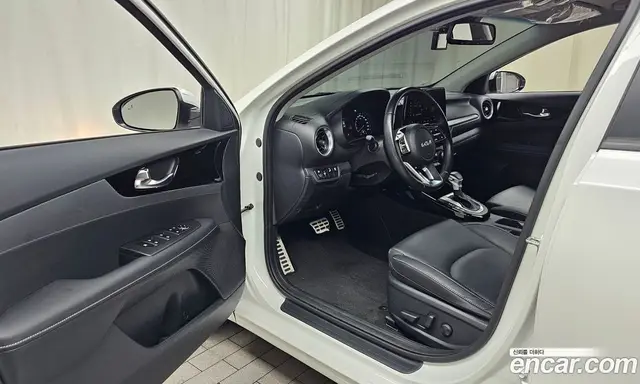 Kia K3 2023 1.6 автомат (гидро), миниатюра 12