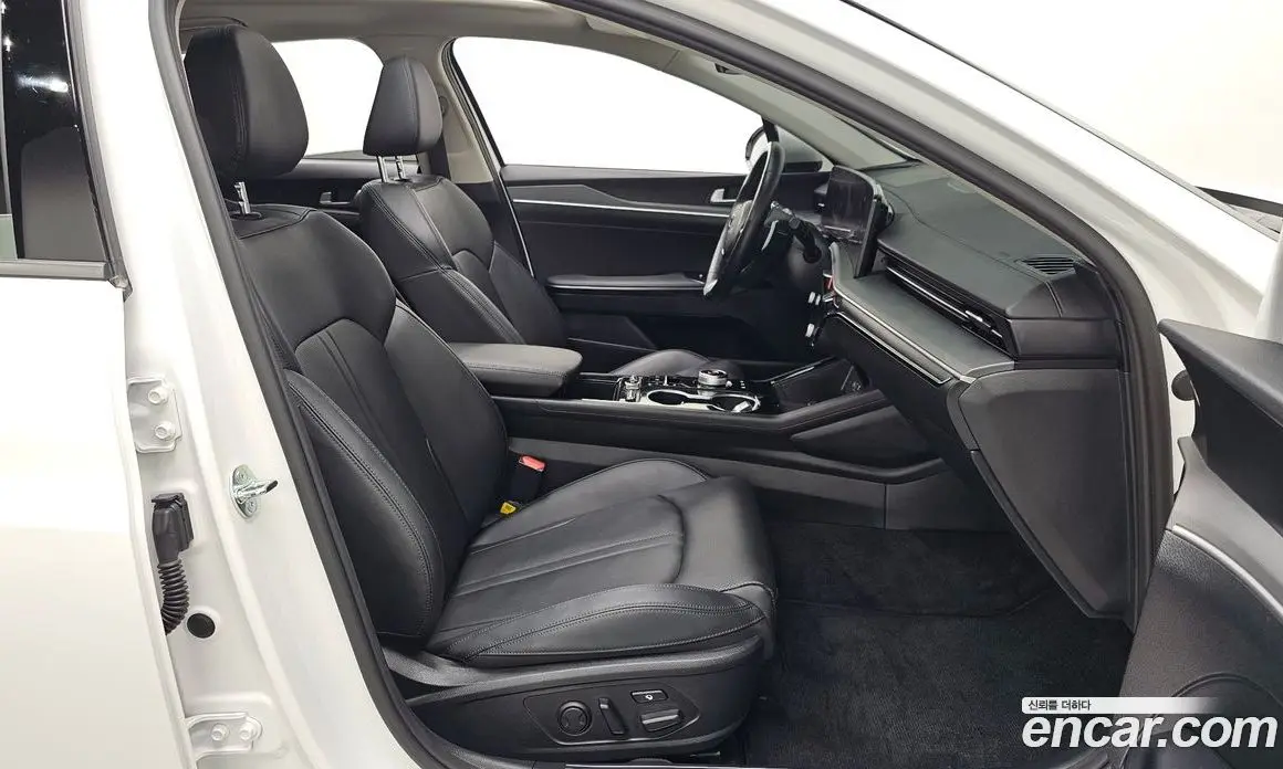 Kia K5 (Optima) 2024 2.0 автомат (гидро), фото 17