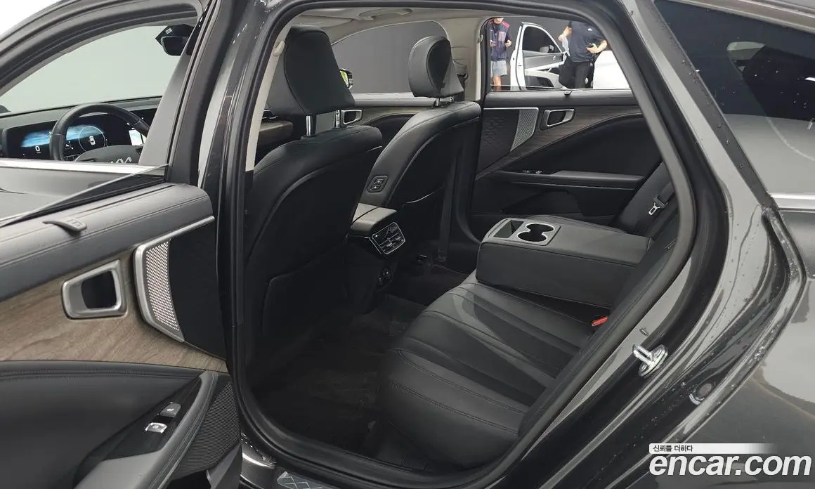 Kia K8 2023 2.5 автомат (гидро), фото 12 Kia K8 2023 2.5 автомат (гидро), фото 12