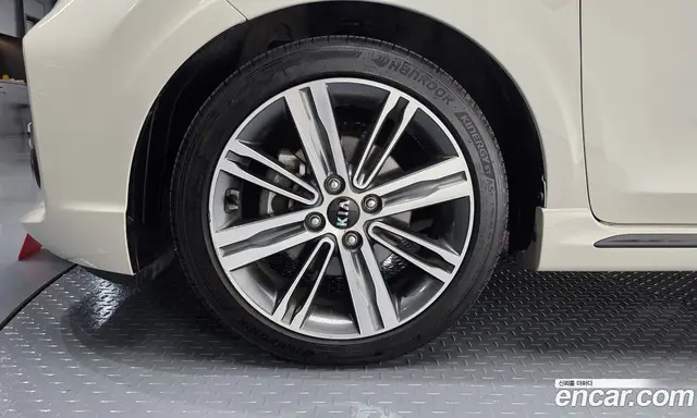 Kia Morning 2019 1.0 автомат (гидро), миниатюра 5 Kia Morning 2019 1.0 автомат (гидро), миниатюра 5