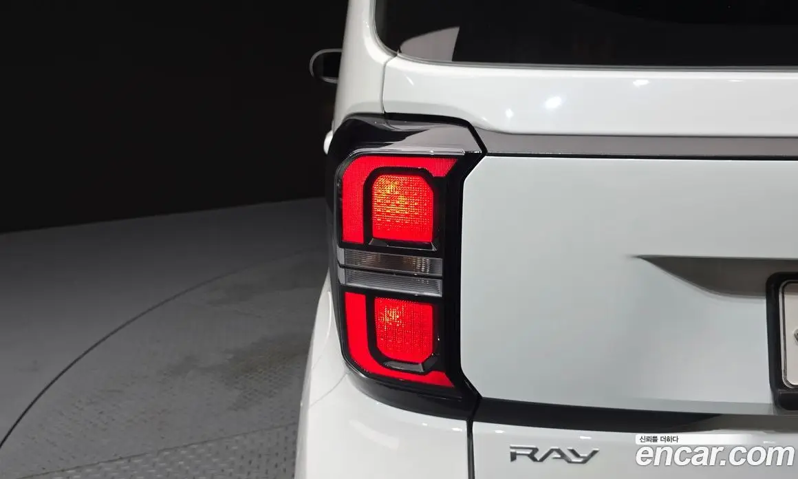 Kia Ray 2024 1.0 автомат (гидро), фото 9