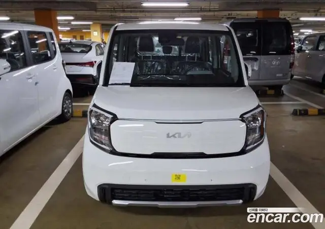 Kia Ray 2026 1.0 автомат (гидро), миниатюра 1 Kia Ray 2026 1.0 автомат (гидро), миниатюра 1