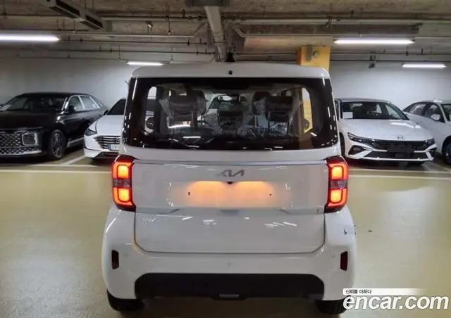 Kia Ray 2026 1.0 автомат (гидро), миниатюра 3 Kia Ray 2026 1.0 автомат (гидро), миниатюра 3