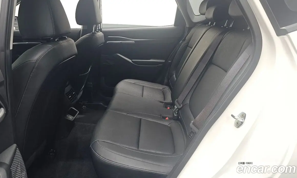 Kia Seltos 2022 2.0 автомат (гидро), фото 12
