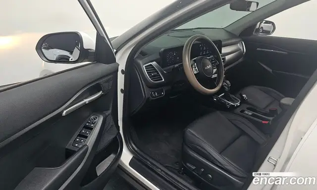 Kia Seltos 2022 2.0 автомат (гидро), миниатюра 10