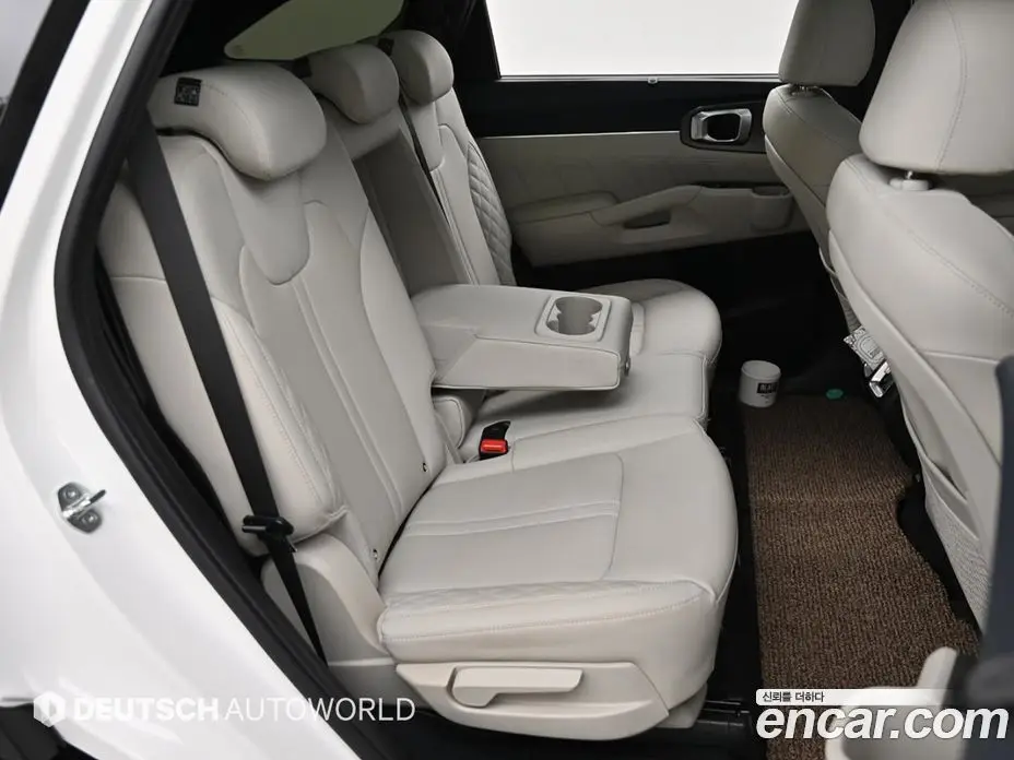 Kia Sorento 2023 1.6 автомат (гидро), фото 12 Kia Sorento 2023 1.6 автомат (гидро), фото 12