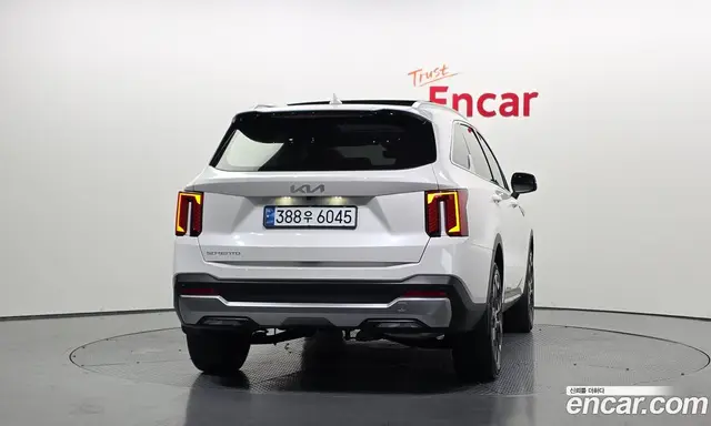 Kia Sorento 2023 2.2 автомат (гидро), миниатюра 4 Kia Sorento 2023 2.2 автомат (гидро), миниатюра 4