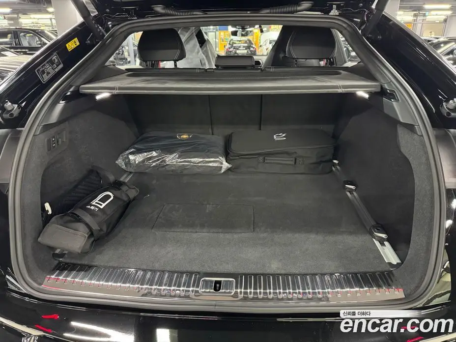 Lamborghini Urus 2025 4.0 автомат (гидро), фото 14 Lamborghini Urus 2025 4.0 автомат (гидро), фото 14