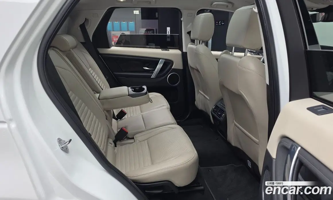 Land Rover Discovery Sport 2021 2.0 автомат (гидро), фото 15 Land Rover Discovery Sport 2021 2.0 автомат (гидро), фото 15