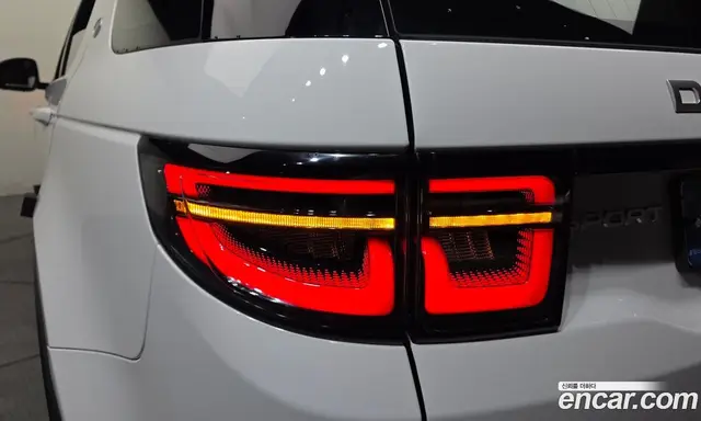 Land Rover Discovery Sport 2021 2.0 автомат (гидро), миниатюра 8 Land Rover Discovery Sport 2021 2.0 автомат (гидро), миниатюра 8