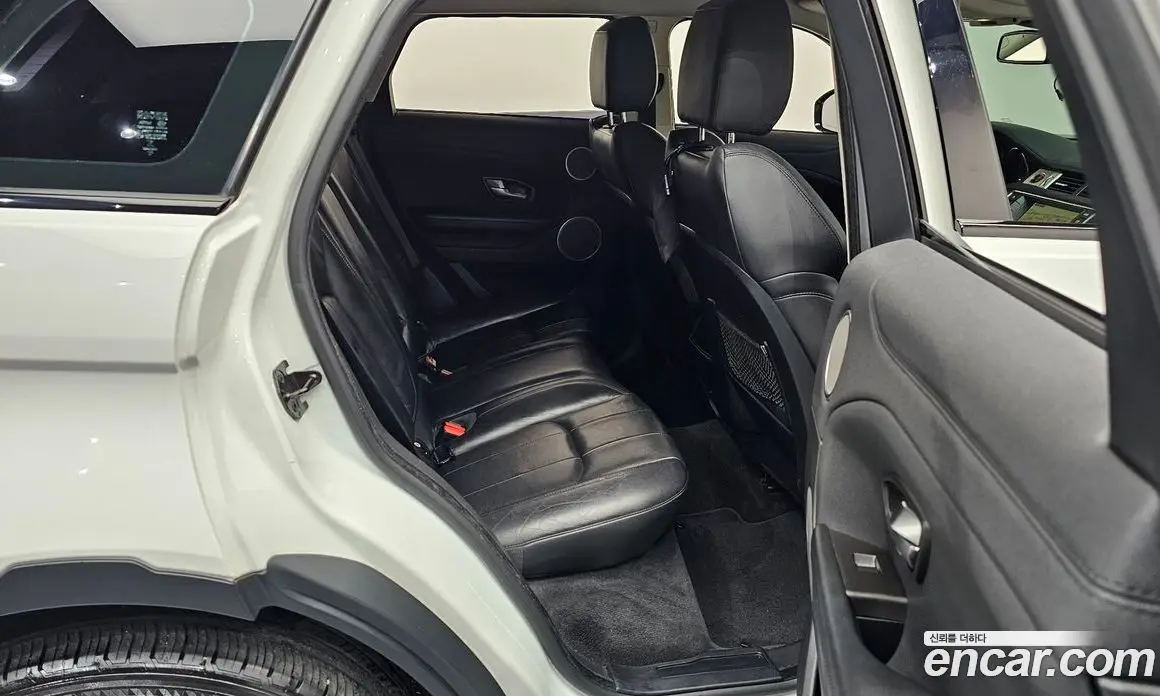 Land Rover Range Rover Evoque 2015 2.0 автомат (гидро), фото 11