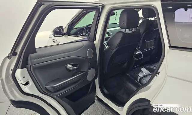 Land Rover Range Rover Evoque 2015 2.0 автомат (гидро), миниатюра 12