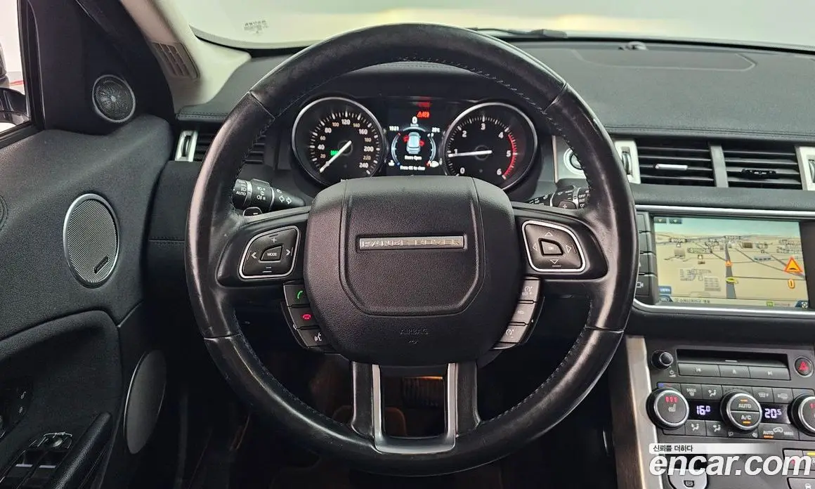 Land Rover Range Rover Evoque 2015 2.0 автомат (гидро), фото 14