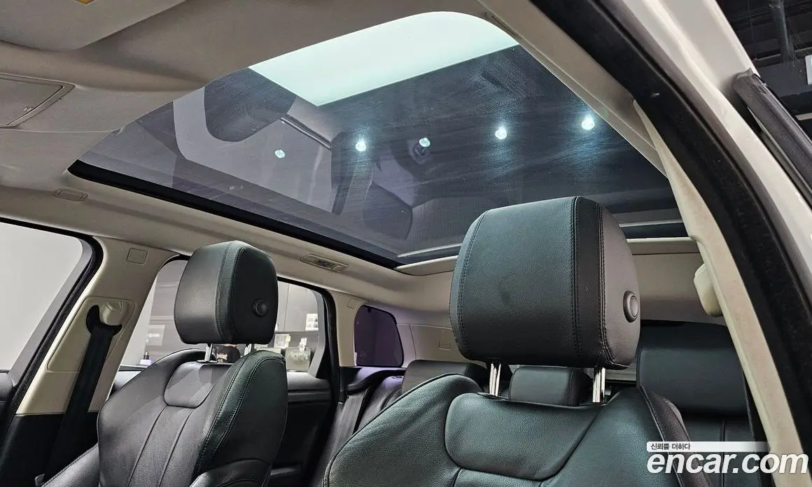 Land Rover Range Rover Evoque 2015 2.0 автомат (гидро), фото 16