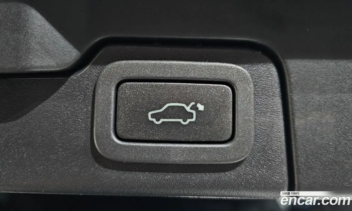 Land Rover Range Rover Evoque 2015 2.0 автомат (гидро), фото 17