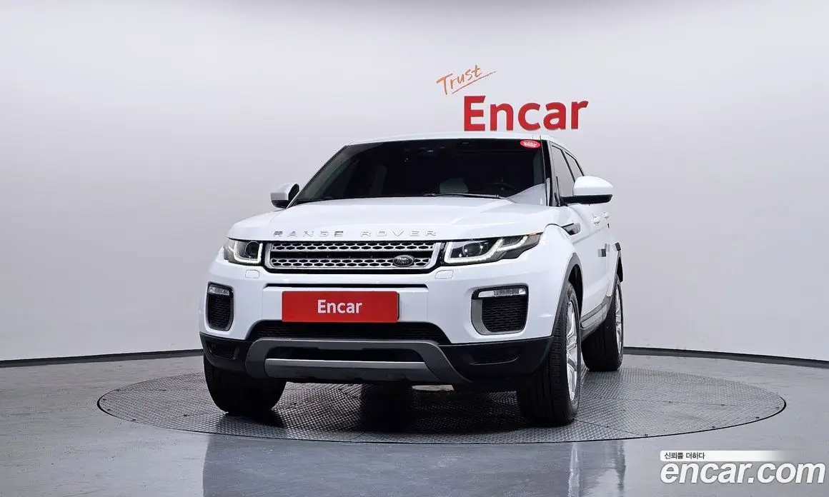Land Rover Range Rover Evoque 2015 2.0 автомат (гидро), фото 3