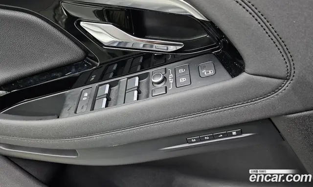 Land Rover Range Rover Evoque 2022 2.0 автомат (гидро), миниатюра 12