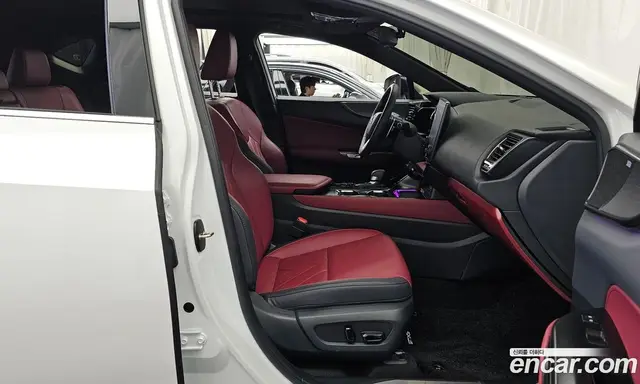Lexus NX 2024 2.5 автомат (гидро), миниатюра 10 Lexus NX 2024 2.5 автомат (гидро), миниатюра 10