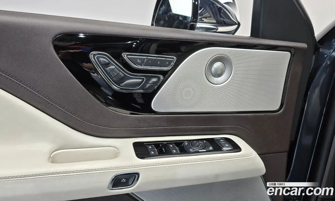 Lincoln Aviator 2022 3.0 автомат (гидро), фото 31