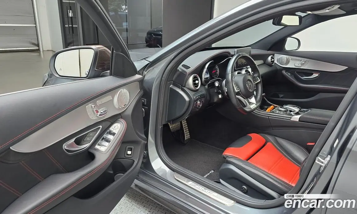 Mercedes-Benz C-Class 2017 4.0 автомат (гидро), фото 13