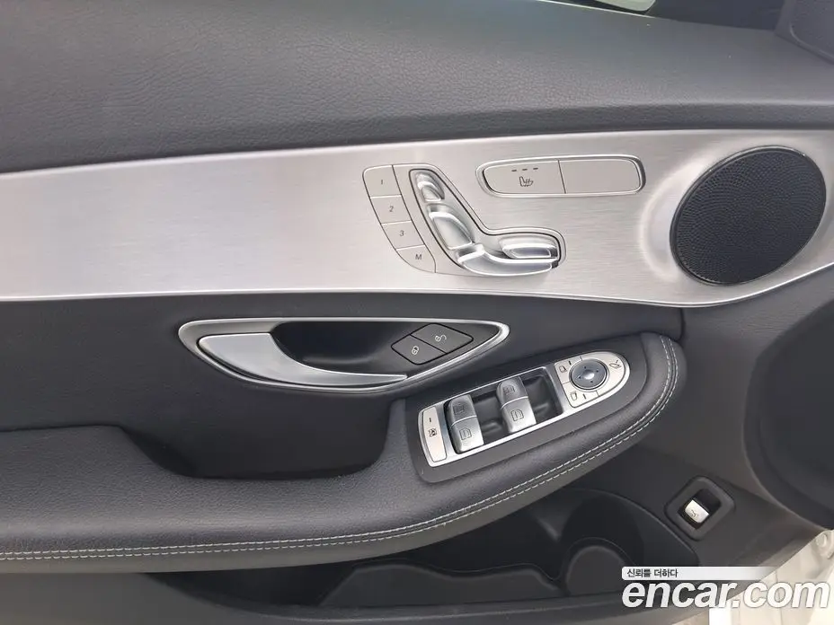 Mercedes-Benz C-Class 2018 2.0 автомат (гидро), фото 18
