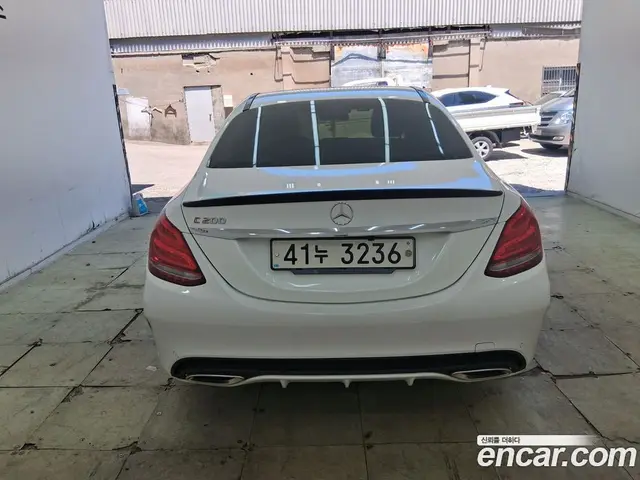 Mercedes-Benz C-Class 2018 2.0 автомат (гидро), миниатюра 4