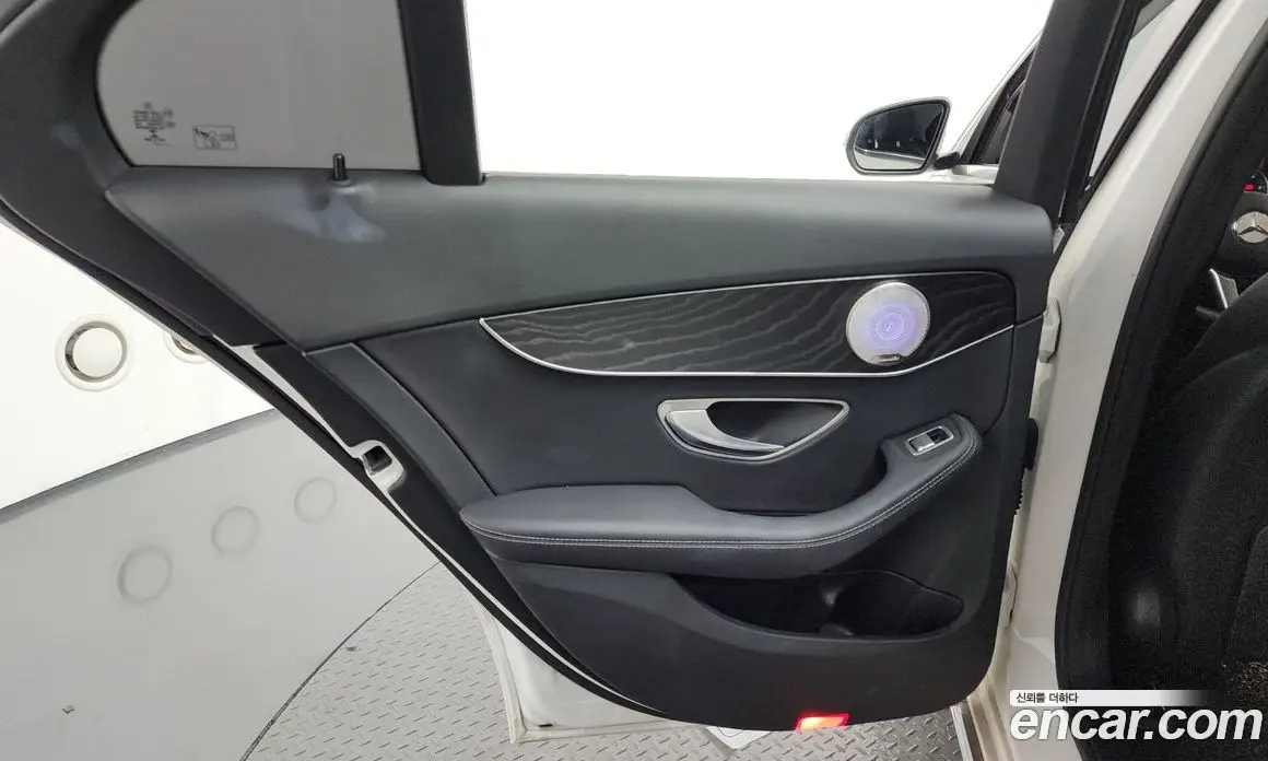 Mercedes-Benz C-Class 2019 1.9 автомат (гидро), фото 15