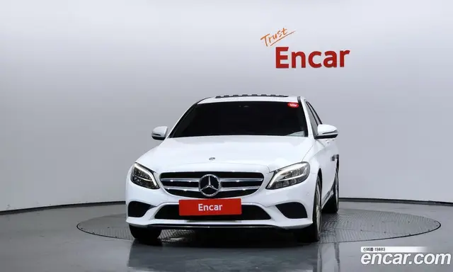 Mercedes-Benz C-Class 2019 1.9 автомат (гидро), миниатюра 3