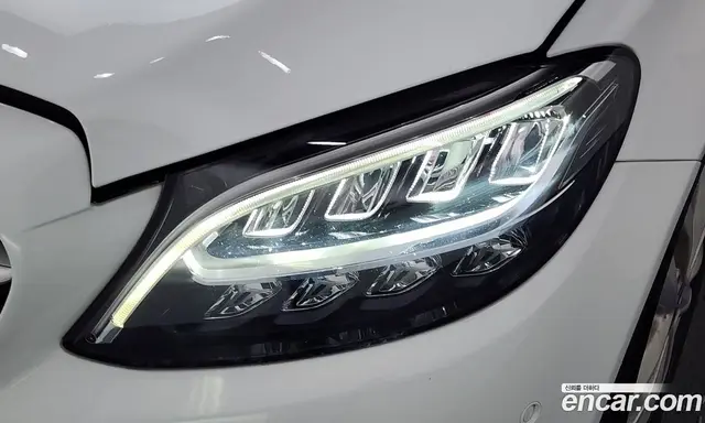 Mercedes-Benz C-Class 2019 1.9 автомат (гидро), миниатюра 8