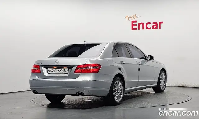 Mercedes-Benz E-Class 2011 3.5 автомат (гидро), миниатюра 1 Mercedes-Benz E-Class 2011 3.5 автомат (гидро), миниатюра 1
