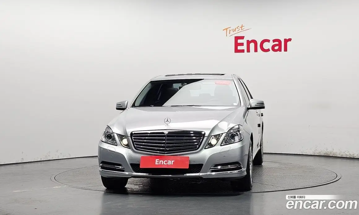 Mercedes-Benz E-Class 2011 3.5 автомат (гидро), фото 2 Mercedes-Benz E-Class 2011 3.5 автомат (гидро), фото 2