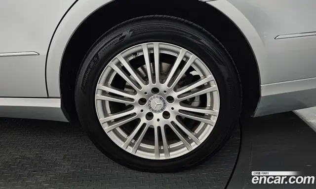 Mercedes-Benz E-Class 2011 3.5 автомат (гидро), миниатюра 6 Mercedes-Benz E-Class 2011 3.5 автомат (гидро), миниатюра 6