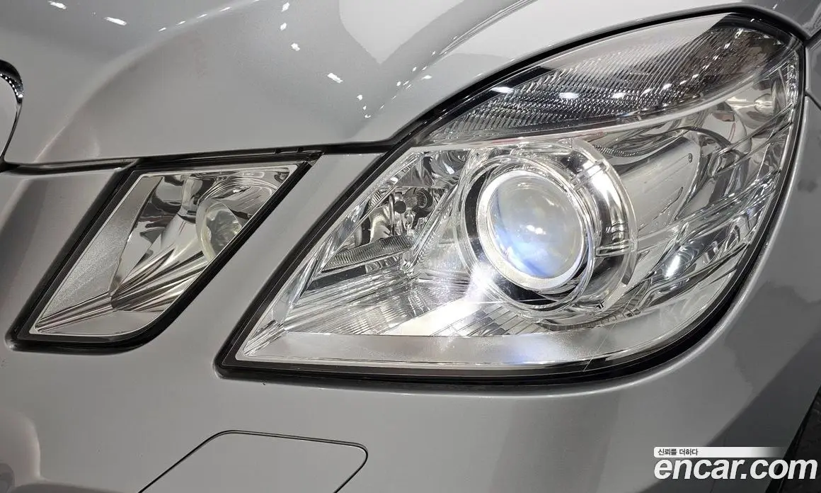 Mercedes-Benz E-Class 2011 3.5 автомат (гидро), фото 7 Mercedes-Benz E-Class 2011 3.5 автомат (гидро), фото 7