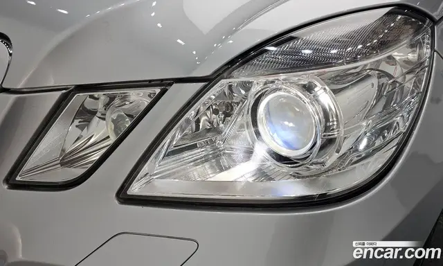 Mercedes-Benz E-Class 2011 3.5 автомат (гидро), миниатюра 7 Mercedes-Benz E-Class 2011 3.5 автомат (гидро), миниатюра 7